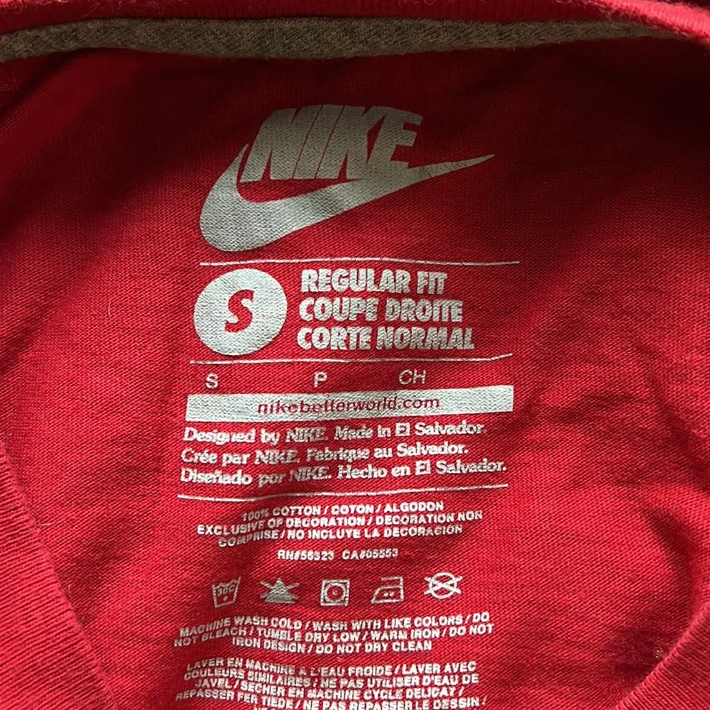 Nike Basketball Shirts, Men’s Size S, lot of 4 shirts
